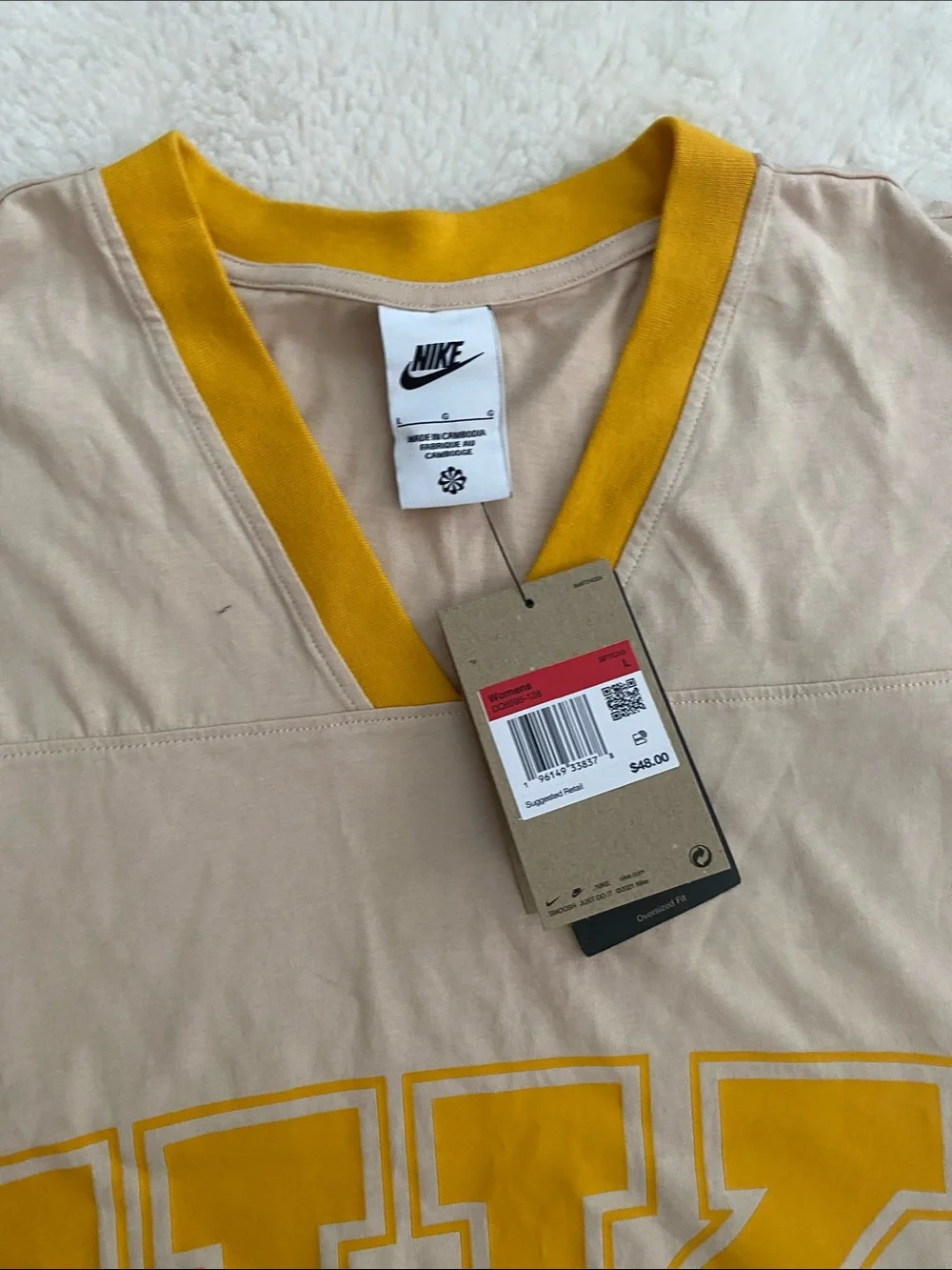 Nike Beige Cropped V-Neck Top with Yellow Logo and Trim